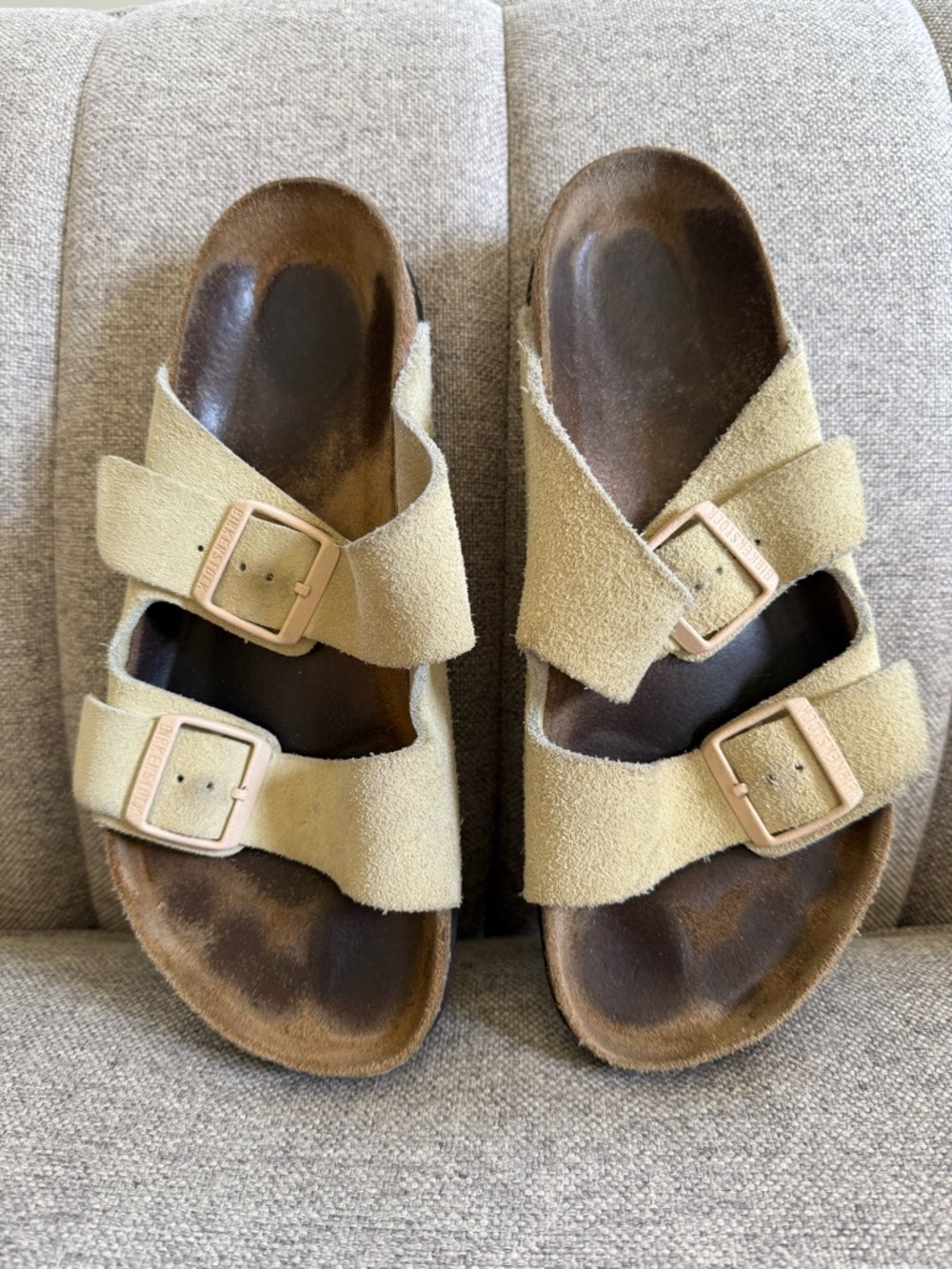 Birkenstock Arizona Suede Sandals Latte Cream EU 40 Reg/Wide Fits Women’s 9-9.5